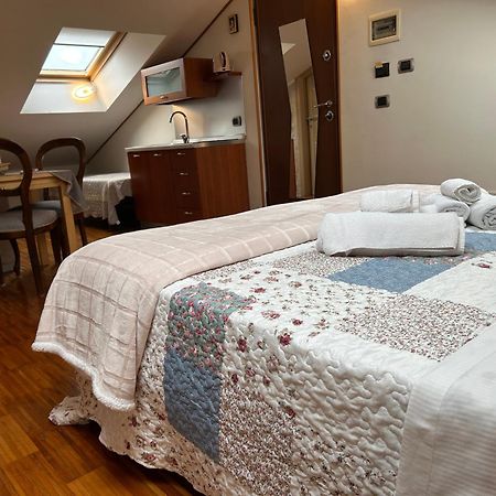 Aurelia Garden Gold B&B 로마 외부 사진