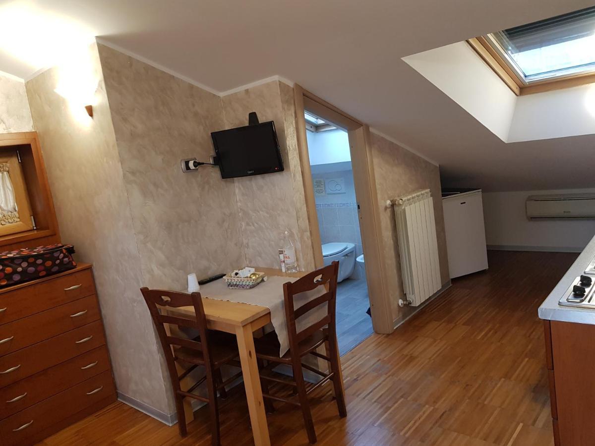 Aurelia Garden Gold B&B 로마 외부 사진