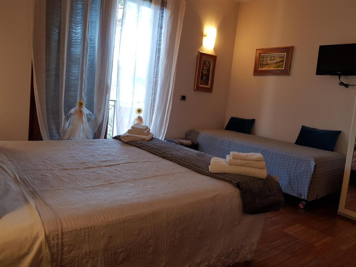 Aurelia Garden Gold B&B 로마 외부 사진